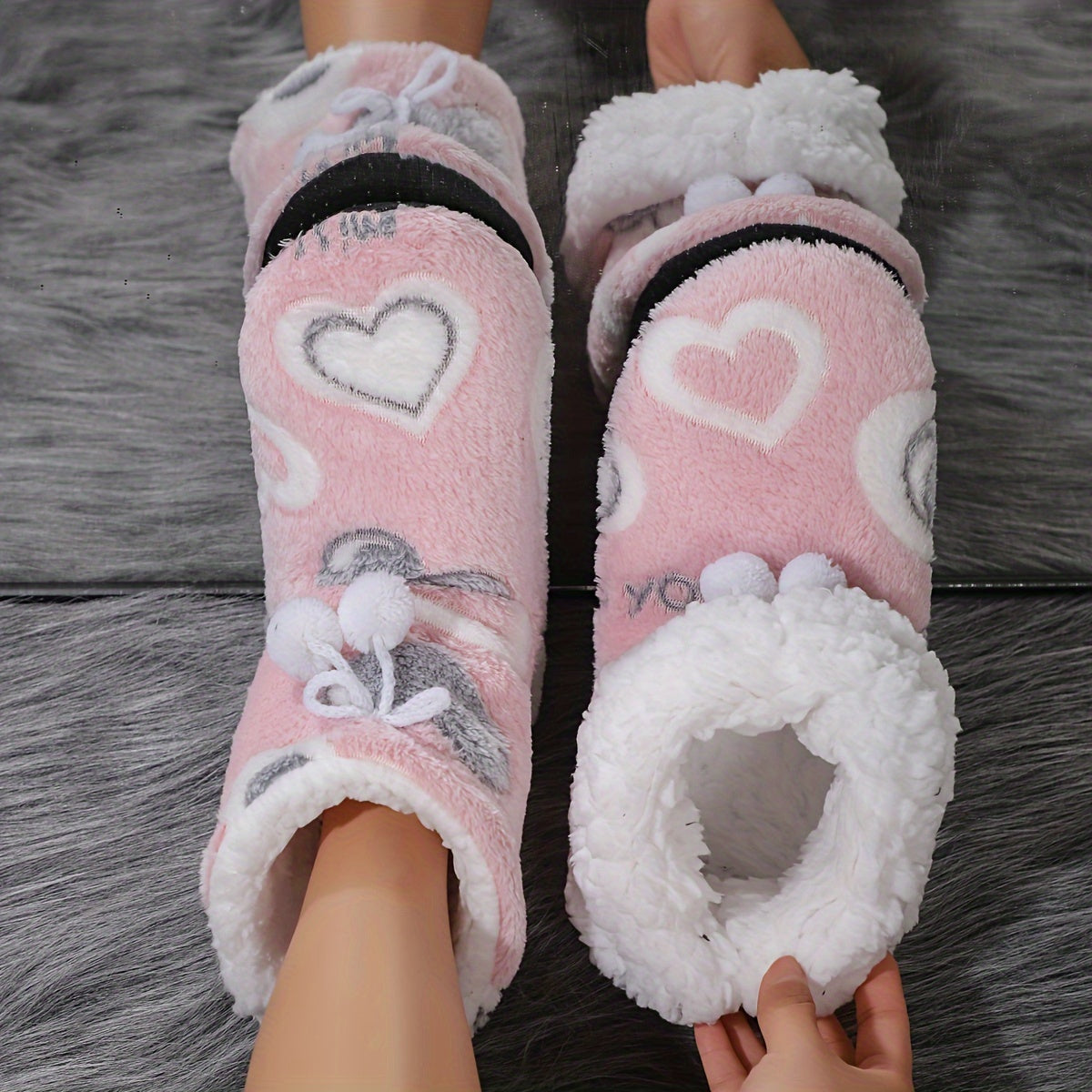 Cozy Heart-Shaped Bow Plush Slippers