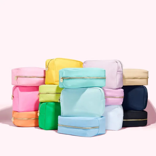 17-Color Nylon Pouch Makeup & Toiletries Organizer